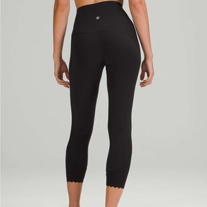 NWOT Lululemon Align Scallop Hem 23” Black 4